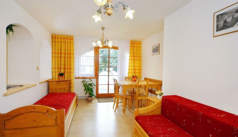 Pension Happy Superior Špindlerův Mlýn - Terasový apartmán (2 dospělí + 2 děti do 18 let)